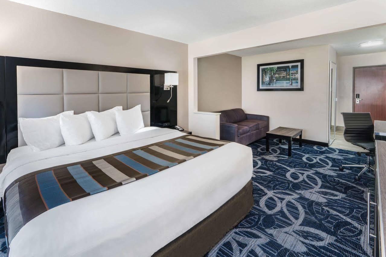 Comfort Inn & Suites Liverpool - Syracuse Ngoại thất bức ảnh