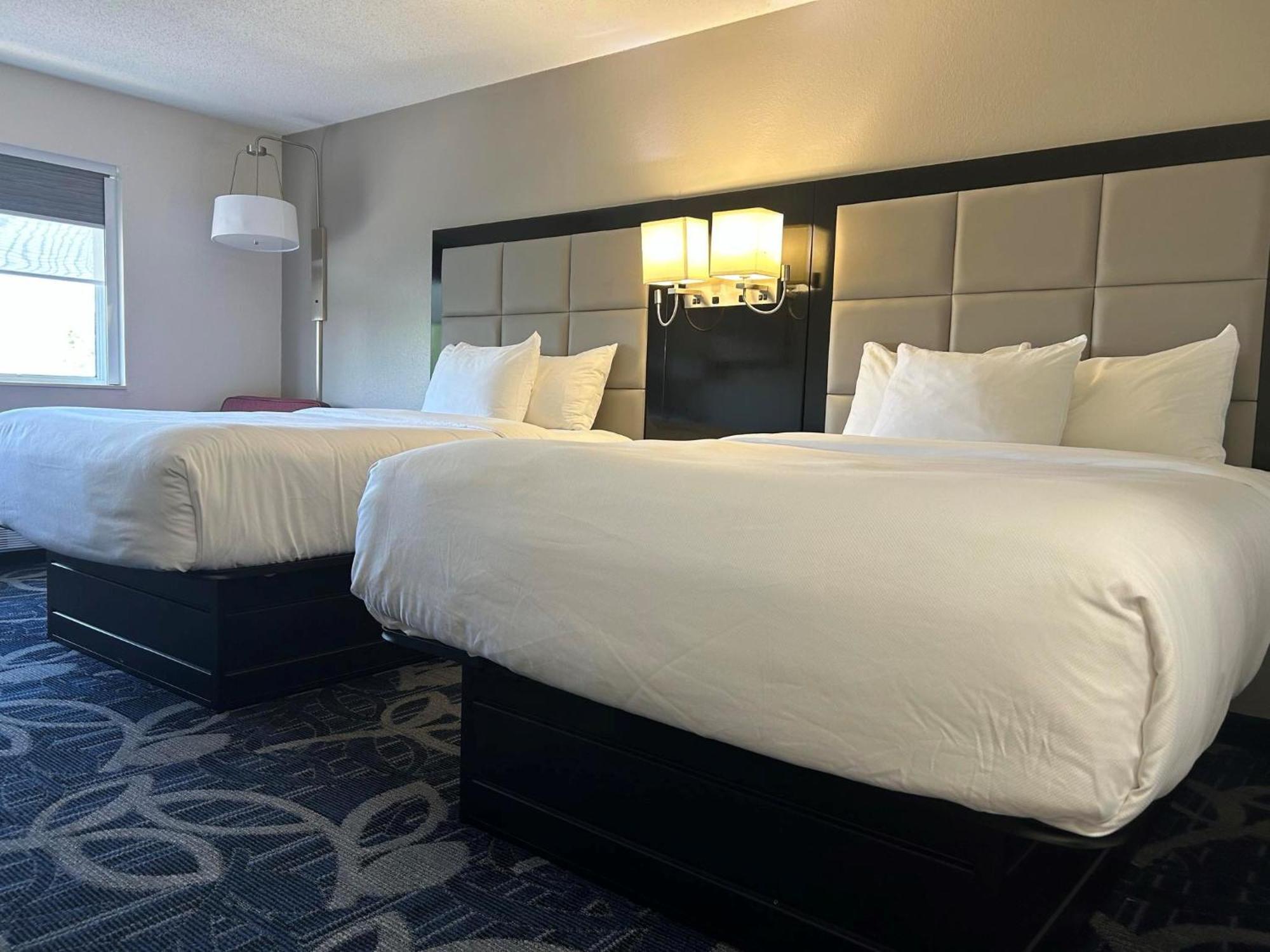 Comfort Inn & Suites Liverpool - Syracuse Ngoại thất bức ảnh